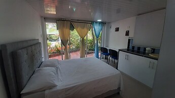 Tropical House Club BnB & Events