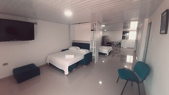 Tropical House Club BnB & Events