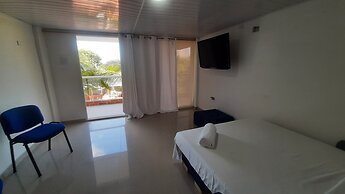 Tropical House Club BnB & Events