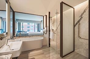 Hilton Saigon