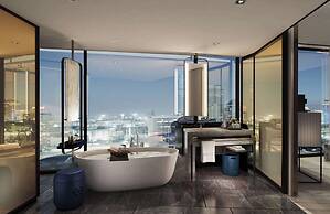 Hilton Saigon