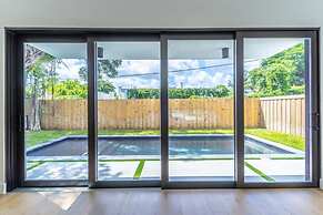 Lux Villa With Pool Wynwood House by Rovetravel