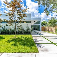 Lux Villa With Pool Wynwood House by Rovetravel