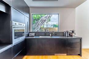 Lux Villa With Pool Wynwood House by Rovetravel