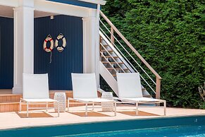 Heated Pool Hot tub Beachwood Cove by Rovetravel