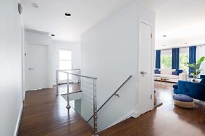 Heated Pool Hot tub Beachwood Cove by Rovetravel