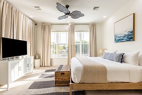 Waterfront w Dock Grace Harbor by Rovetravel