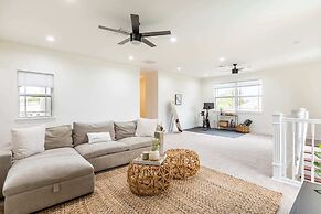 Waterfront w Dock Grace Harbor by Rovetravel