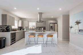 Heated Pool BBQ Olas Villa by Rovetravel