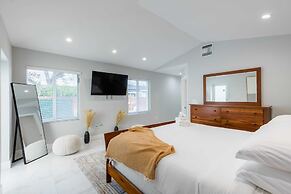 Heated Pool BBQ Olas Villa by Rovetravel