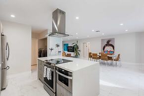 Heated Pool BBQ Olas Villa by Rovetravel