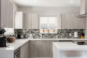 Heated Pool BBQ Olas Villa by Rovetravel