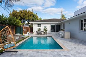 Heated Pool BBQ Olas Villa by Rovetravel