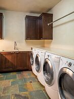 10 Acre Enclave TBD by Rovetravel