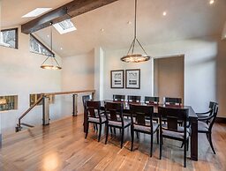 10 Acre Enclave TBD by Rovetravel