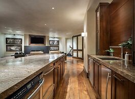 10 Acre Enclave TBD by Rovetravel