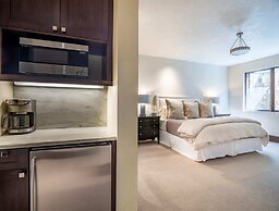 10 Acre Enclave TBD by Rovetravel