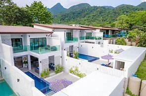 Koh Chang Luxury Pool Villas