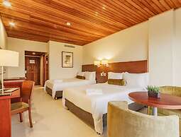 Hotel Cerca al Mar HC-F Con Desayuno