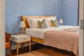 Beautiful Canal-side Flat in Hackney