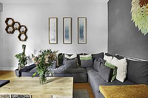 Beautiful Abode In the South West