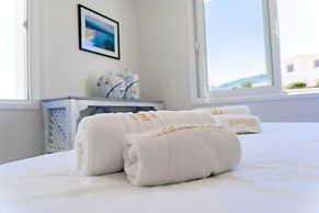 Family-friendly Apartment Just Steps Away From the Sea