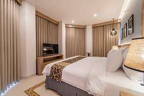 MONTANA OCEANSIDE MANDALIKA