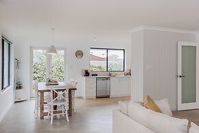 Coastal Cottage by the BnB Collection