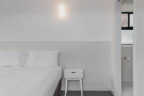 Coastal Cottage by the BnB Collection