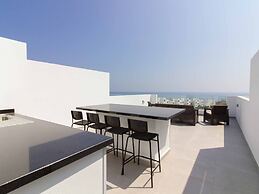 Newly Build Apartment With Roof Terrace