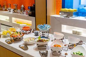 Guangzhou Baiyun Airport Rezen Select Hotel