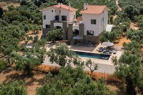 Modone Villas in Peloponnese
