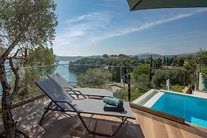 Driftwood Luxury Suite