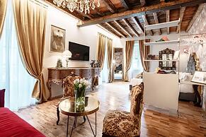 Aurum - Como Luxury Suites