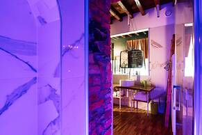 Aurum - Como Luxury Suites