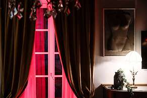 Aurum - Como Luxury Suites