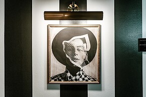 Aurum - Como Luxury Suites