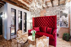 Aurum - Como Luxury Suites