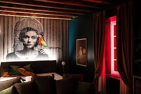 Aurum - Como Luxury Suites