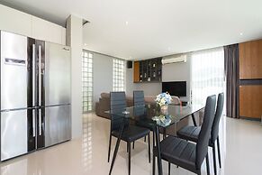 Designer Sea View Villa Natural Touch A1