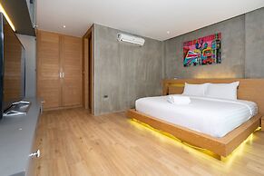 Designer Sea View Villa Natural Touch A1