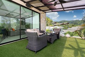 Designer Sea View Villa Natural Touch A1