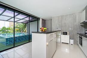 Designer Sea View Villa Natural Touch A1