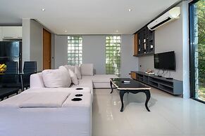 Scenic View 2BR Villa Natural Touch A2