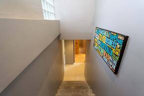 Scenic View 2BR Villa Natural Touch A2