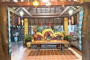 Chiangmai Lanna & Modern Loft  Hotel