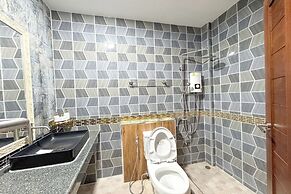 Chiangmai Lanna & Modern Loft  Hotel