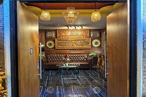 Chiangmai Lanna & Modern Loft  Hotel