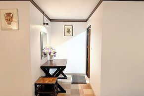 Chiangmai Lanna & Modern Loft  Hotel