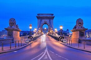 Bright and Cozy - city center